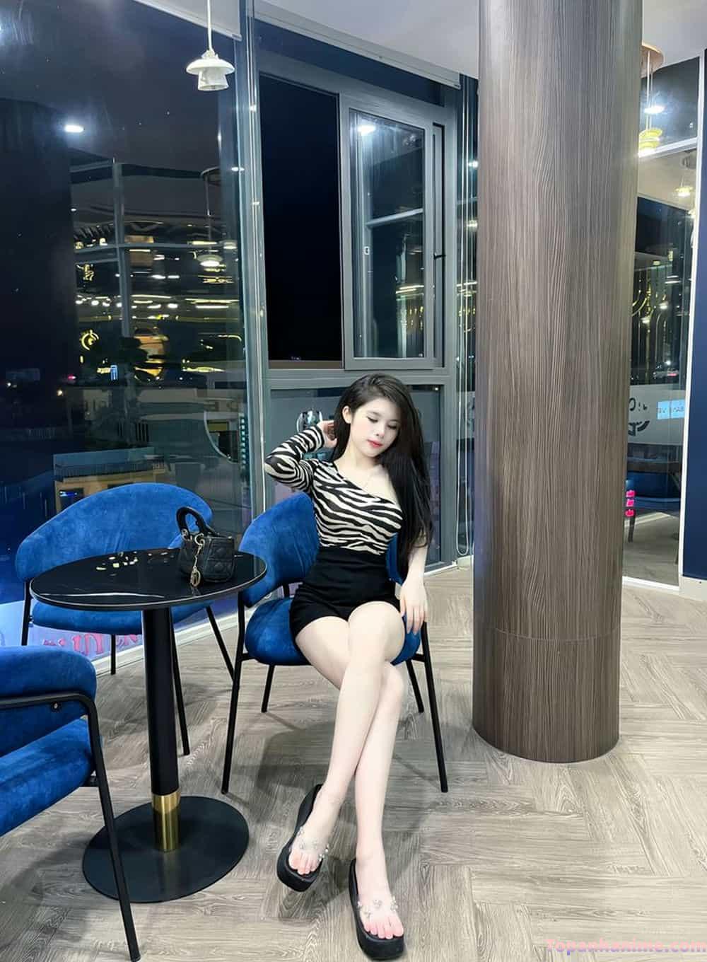 Ảnh gái văn phòng tươi