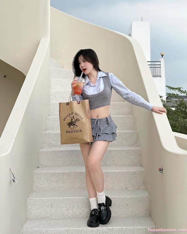 Ảnh gái xinh 2k4 đáng yêu