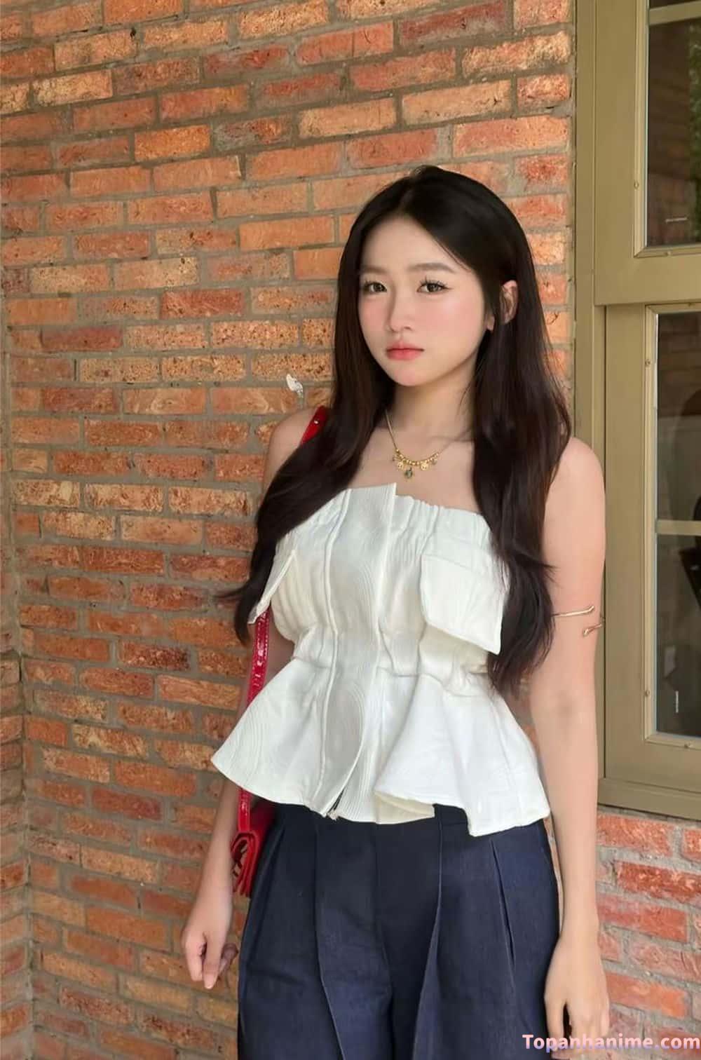 Ảnh gái xinh 2k4 mặt xinh