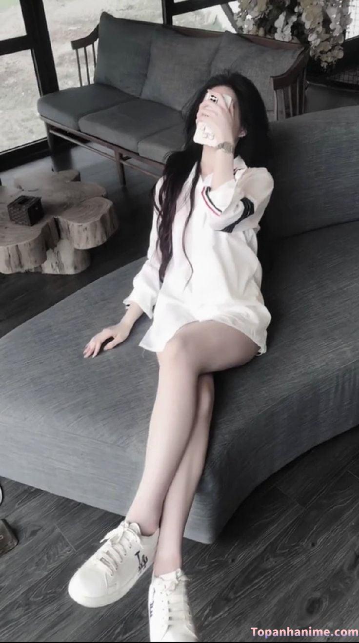 Ảnh gái xinh che mặt đẹp