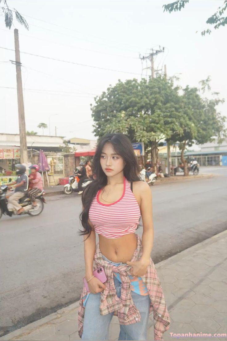 Gái xinh 2k4 đáng yêu