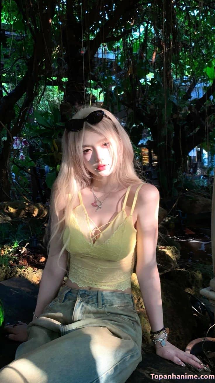 Hình nền gái xinh dễ