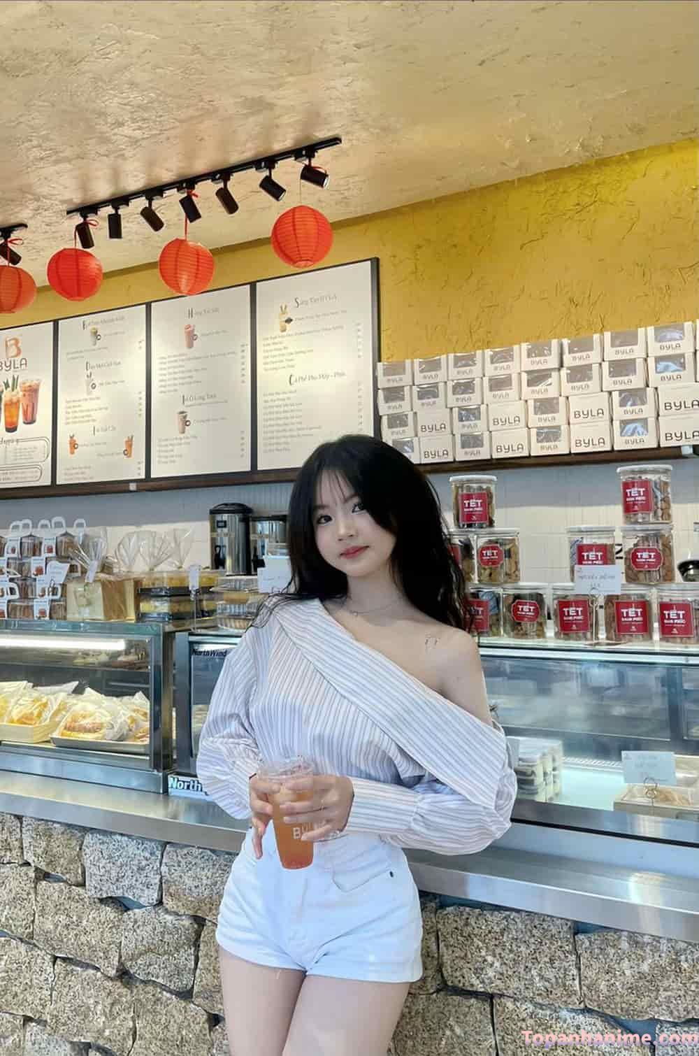 Hình nền gái xinh rạng rỡ