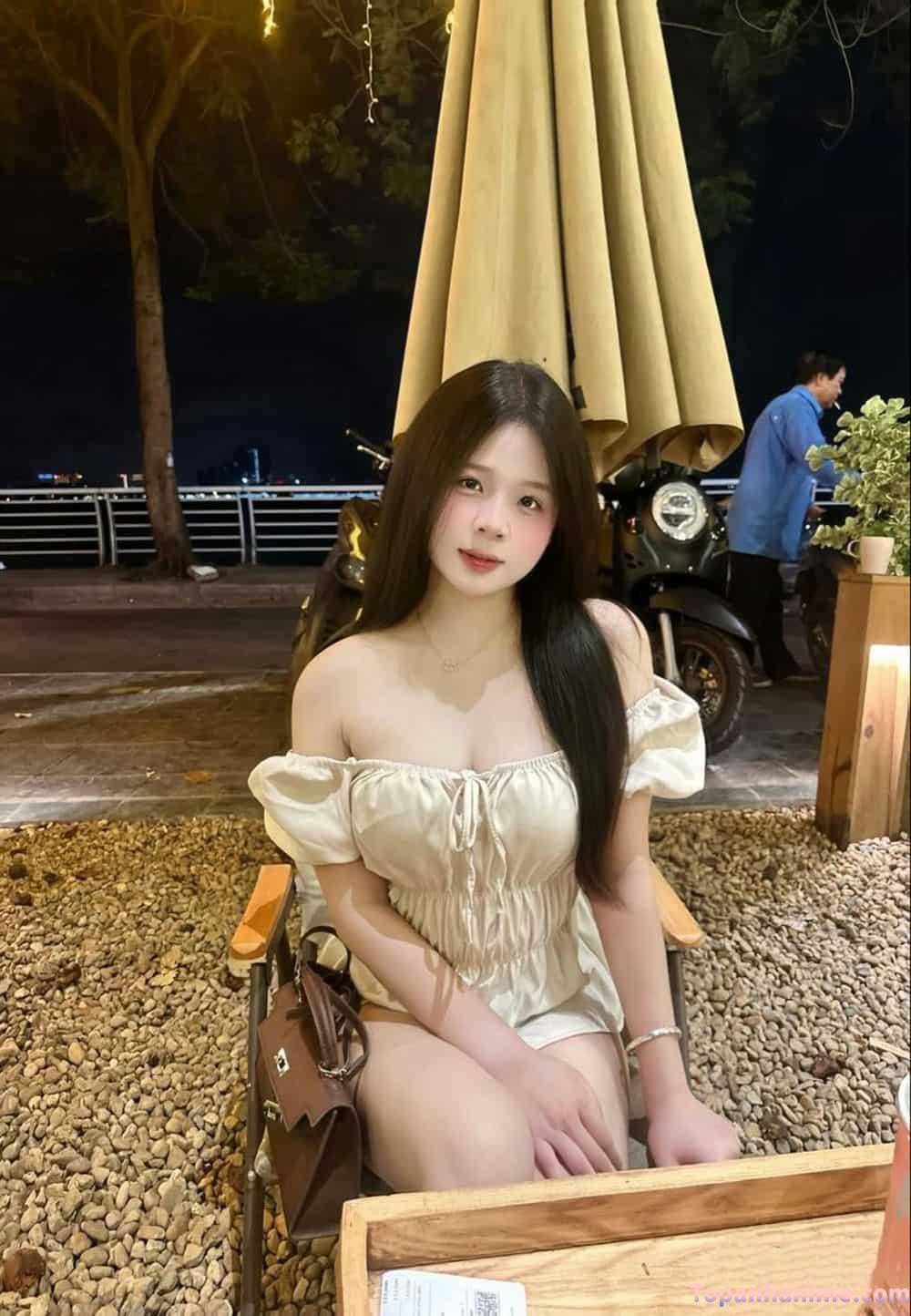 Nàng mẫu thời trang sexy
