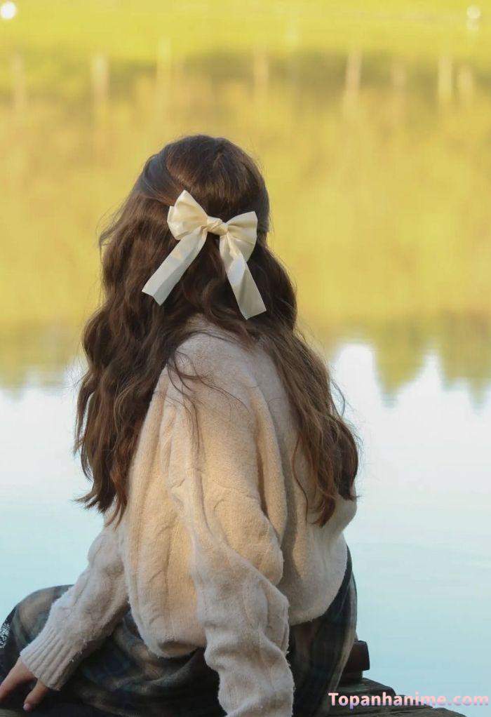ảnh cô gái quay lưng xinh tóc đẹp 4k
