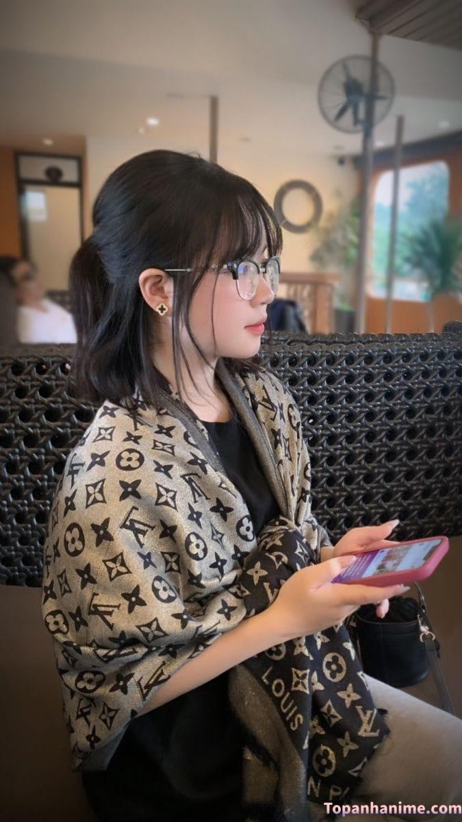 ảnh gái xinh trên tiktok