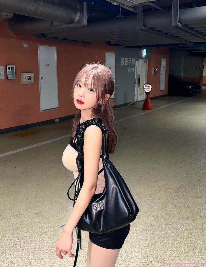 ảnh hot girl trong sáng