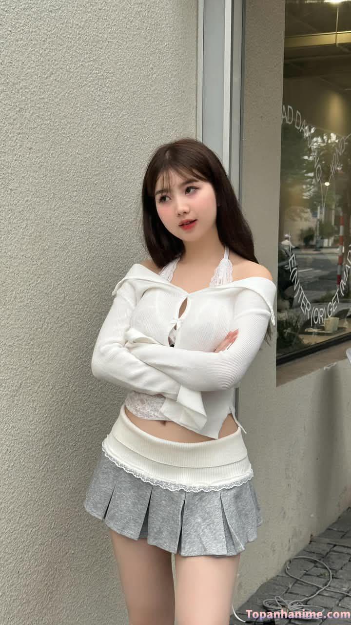 gái xinh thích váy ngắn