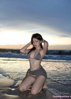 88+ Ảnh gái mặc bikini thả dáng cực cháy trên bãi biển - Featured post in Ảnh Gái