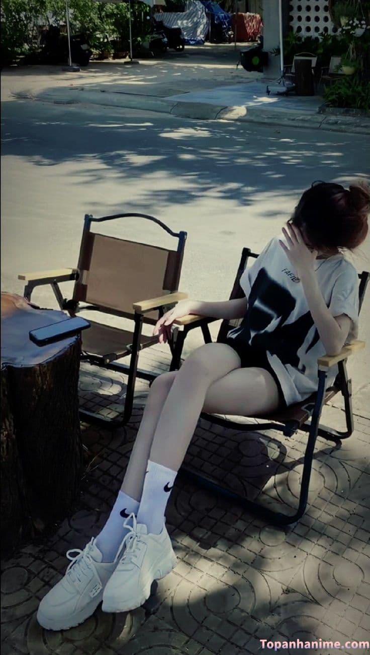 tâm trạng buồn con gái