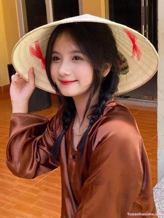 Ảnh gái quê bên sông