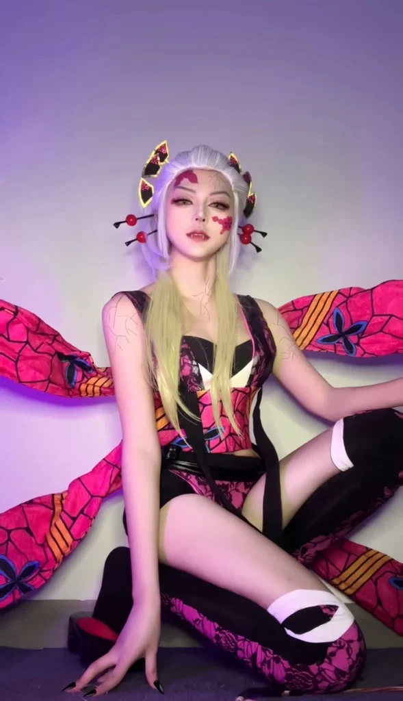 Demon Slayer cosplay 13