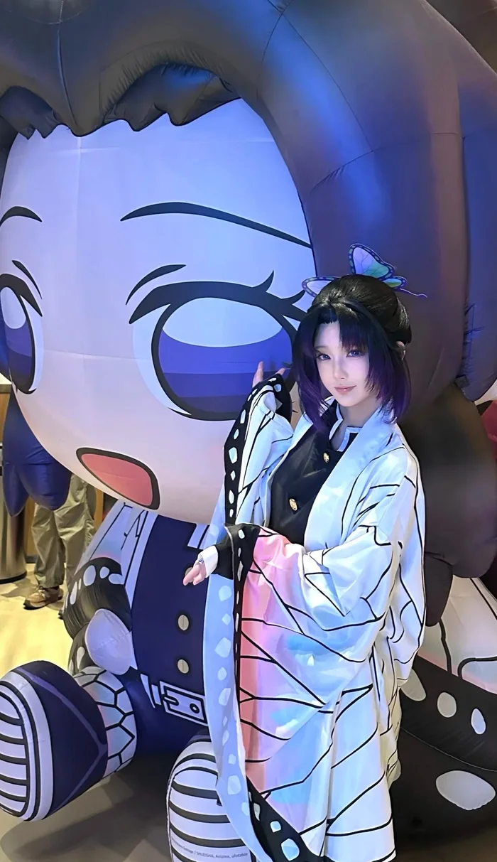 Demon Slayer cosplay 17