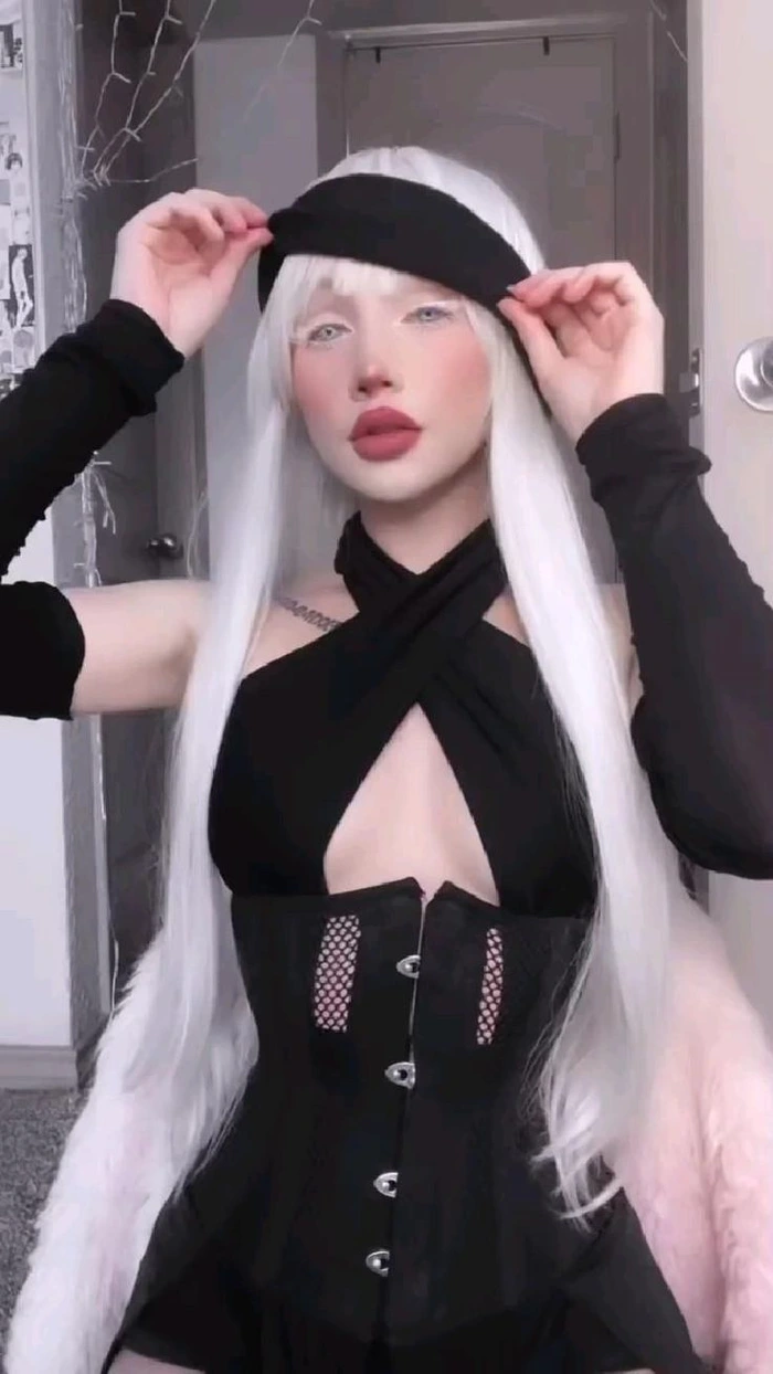 Gojo cosplay 7