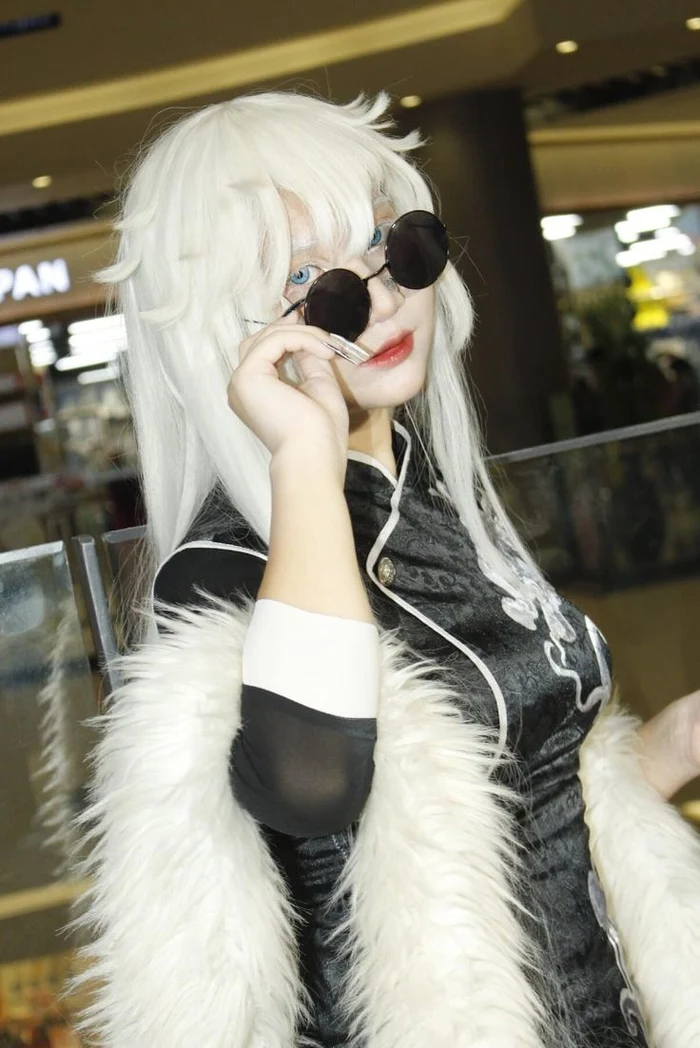 Gojo cosplay 9