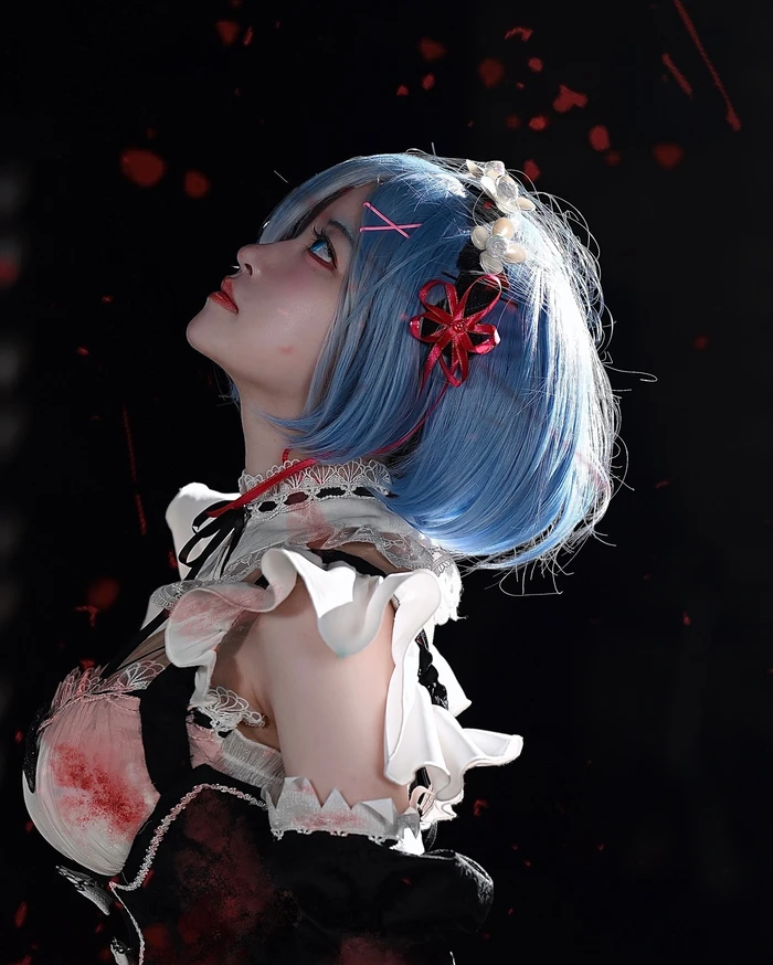 Rem cosplay 23