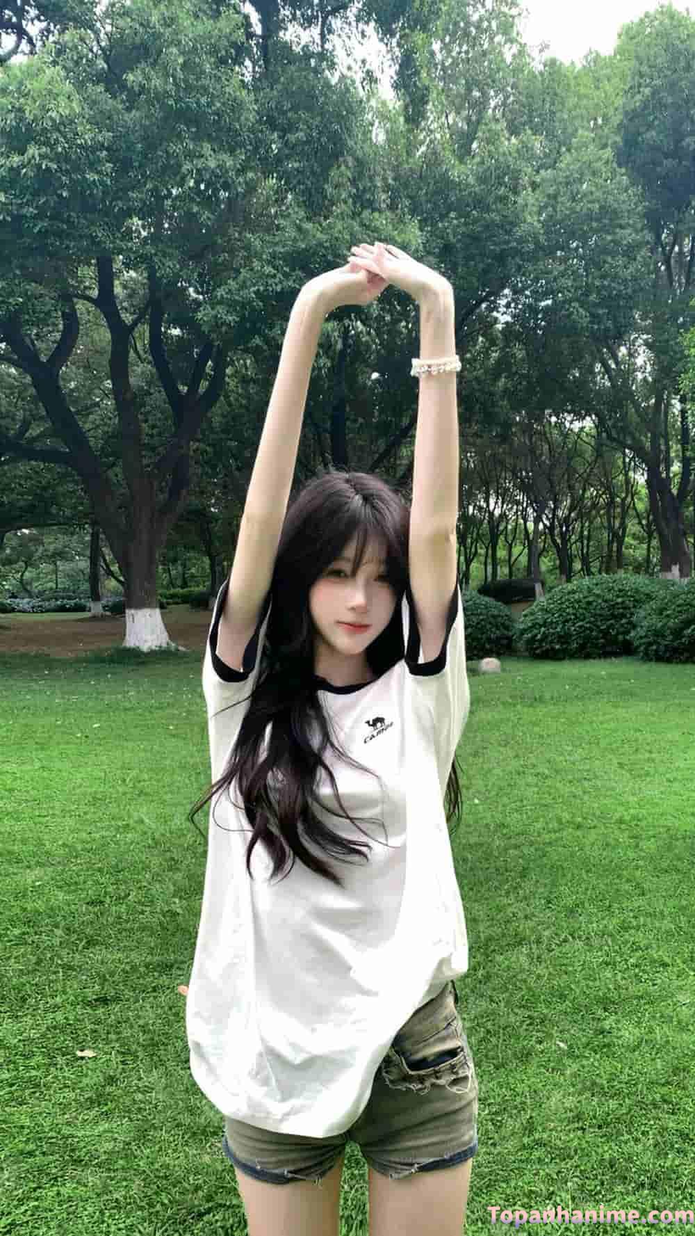 ảnh gái 2k5 năng động