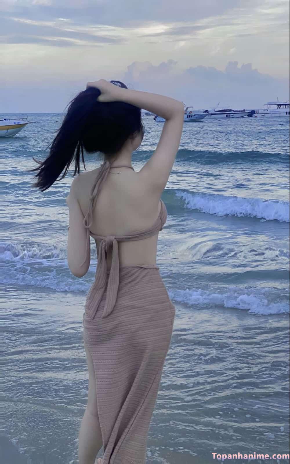 ảnh gái đi biển hè