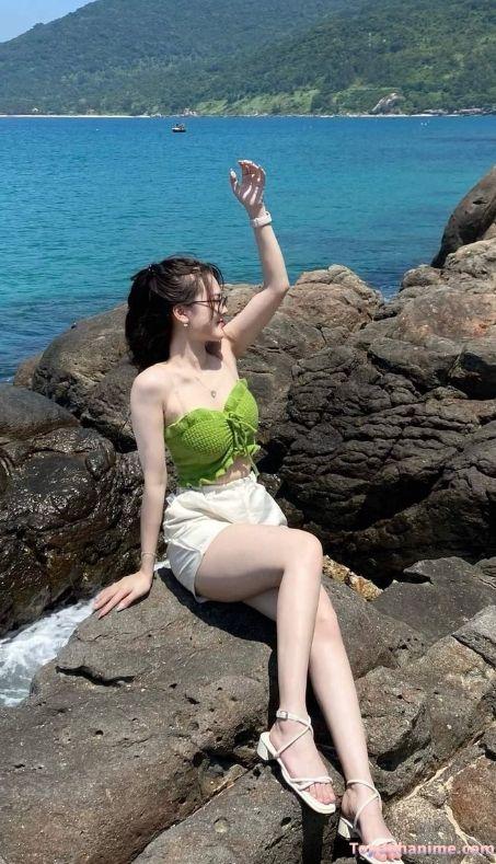 ảnh gái đi biển nắng