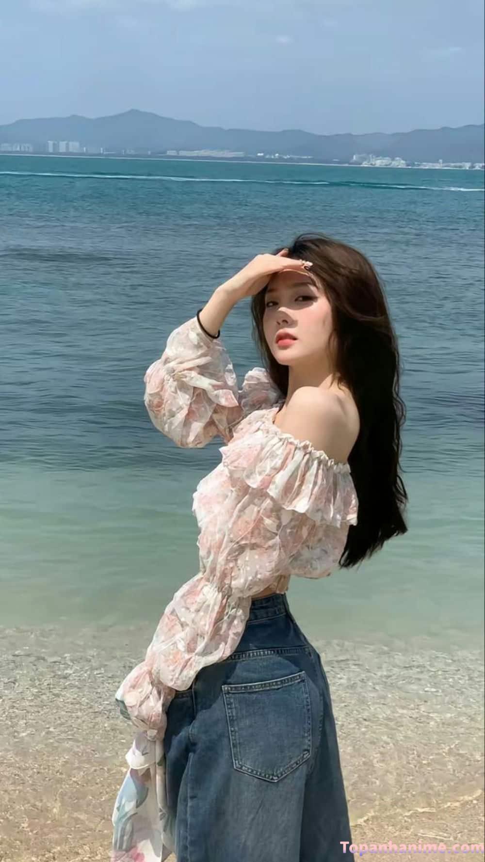 ảnh gái đi biển vui