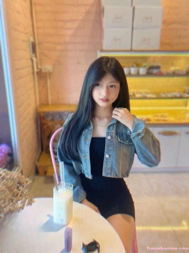 ảnh gái mặt mộc giản dị