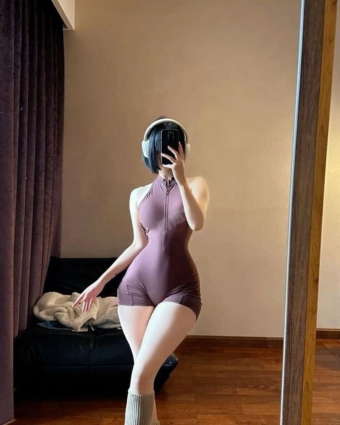 ảnh gái tập gym chất