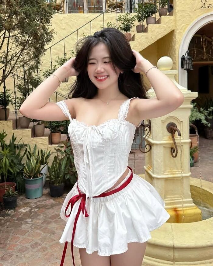 ảnh gái xinh 2k7 3k