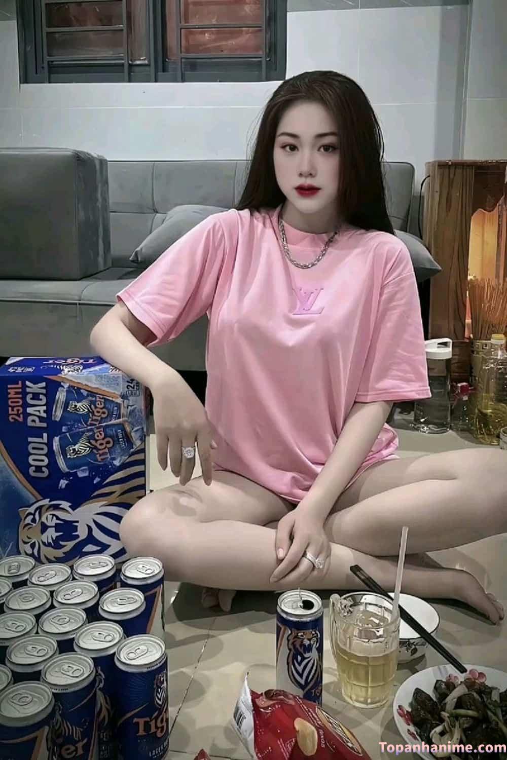 Ảnh con gái uống bia đẹp