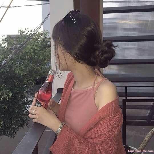 Ảnh con gái uống bia vui