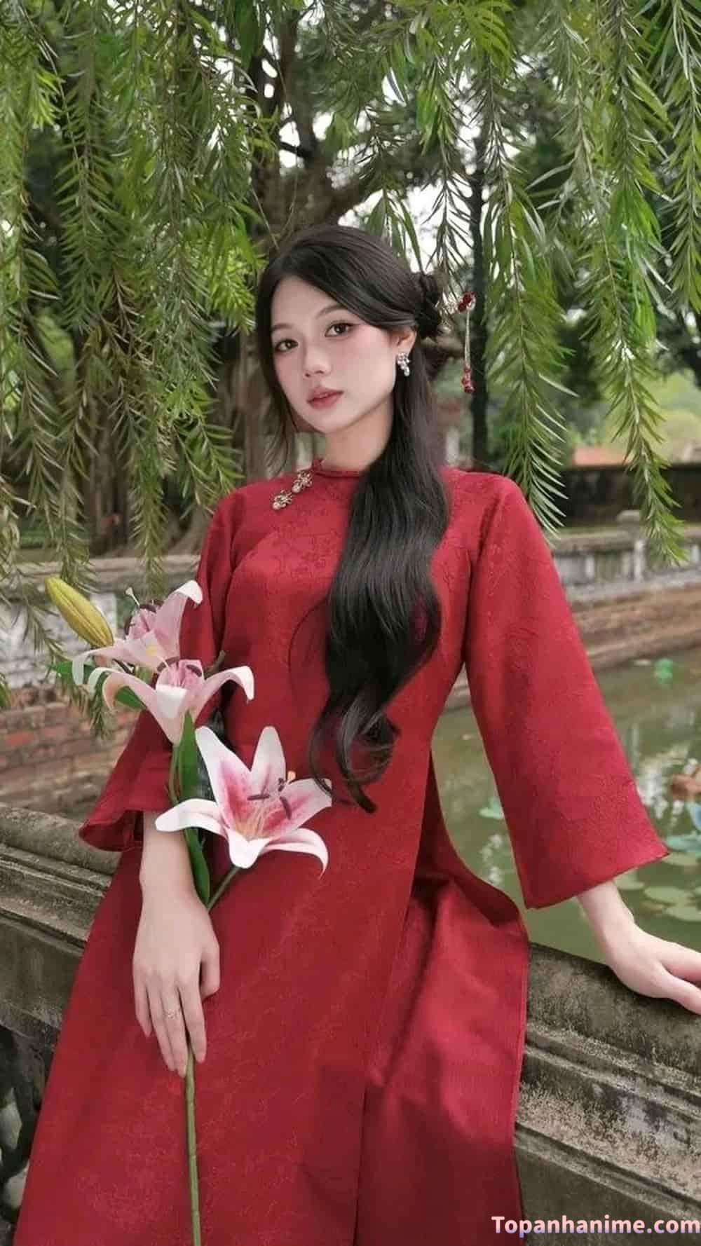 Dáng xuân trong tà áo