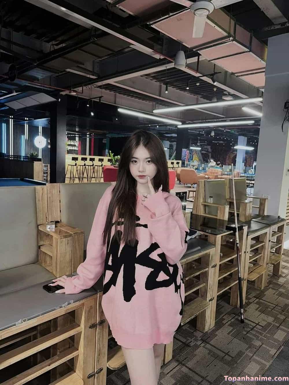 Gái xinh trường cấp ba