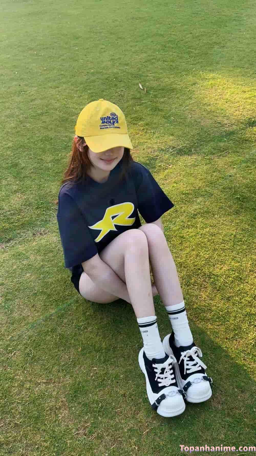 ảnh đùi cô gái đẹp