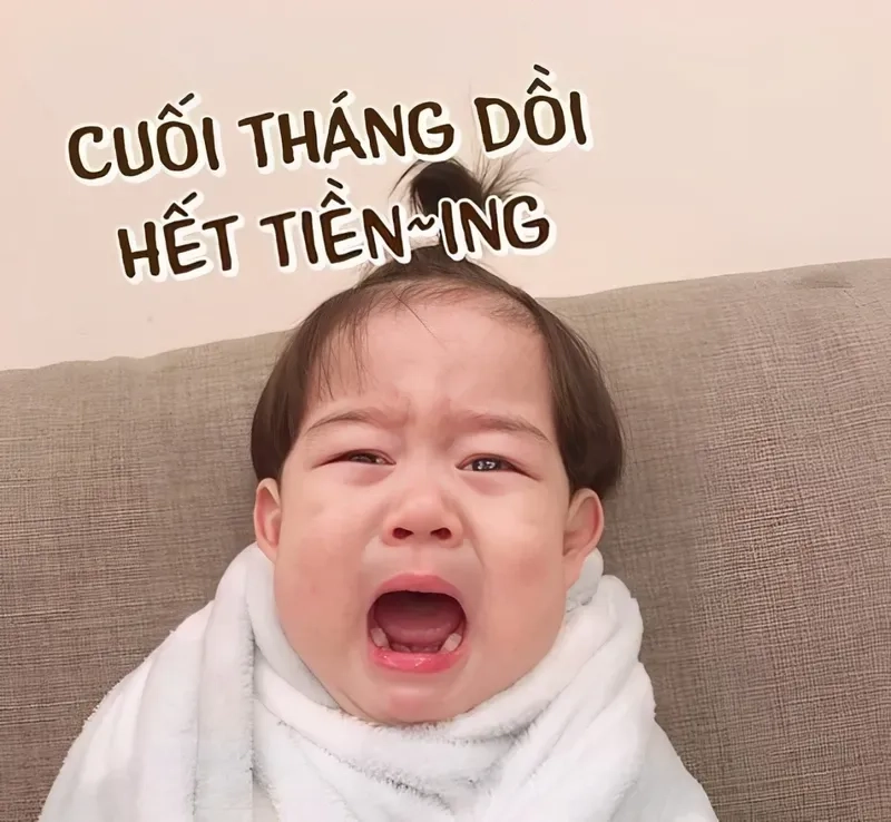 hết tiền meme cuối tháng