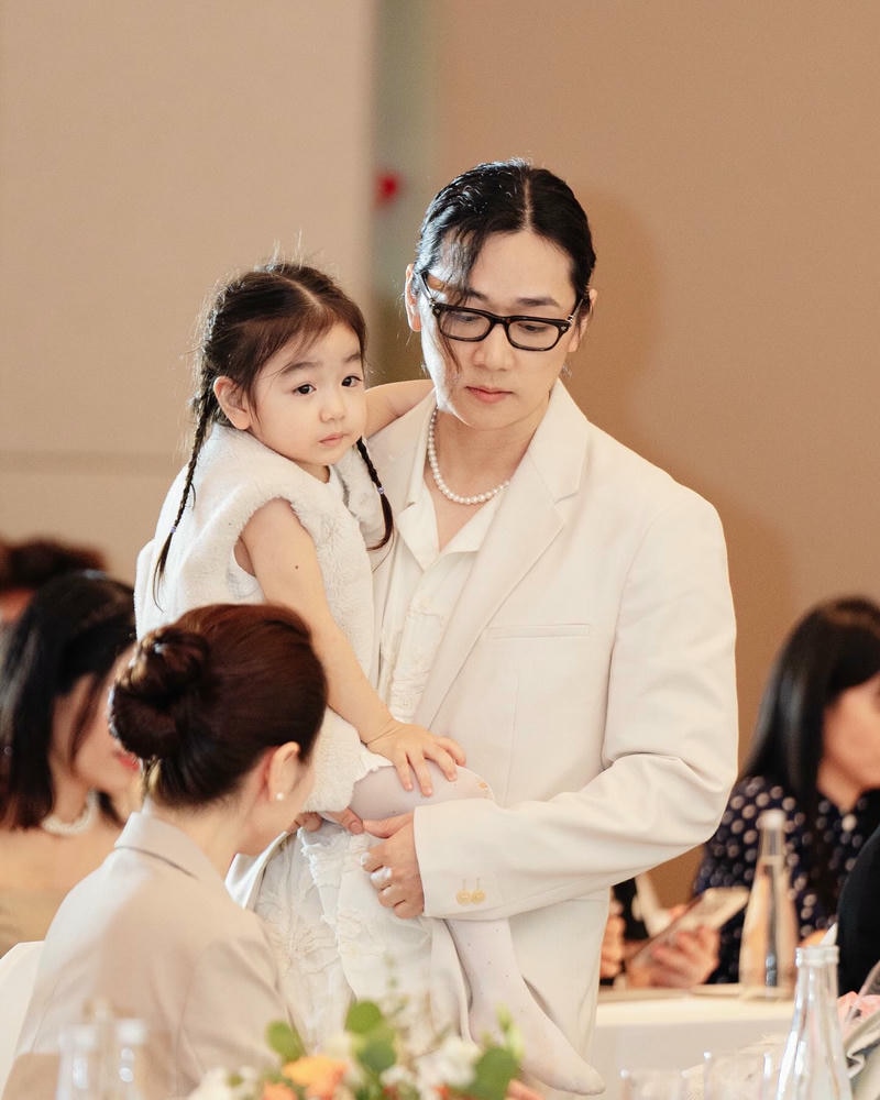 Album ảnh cha và con gái đáng nhớ