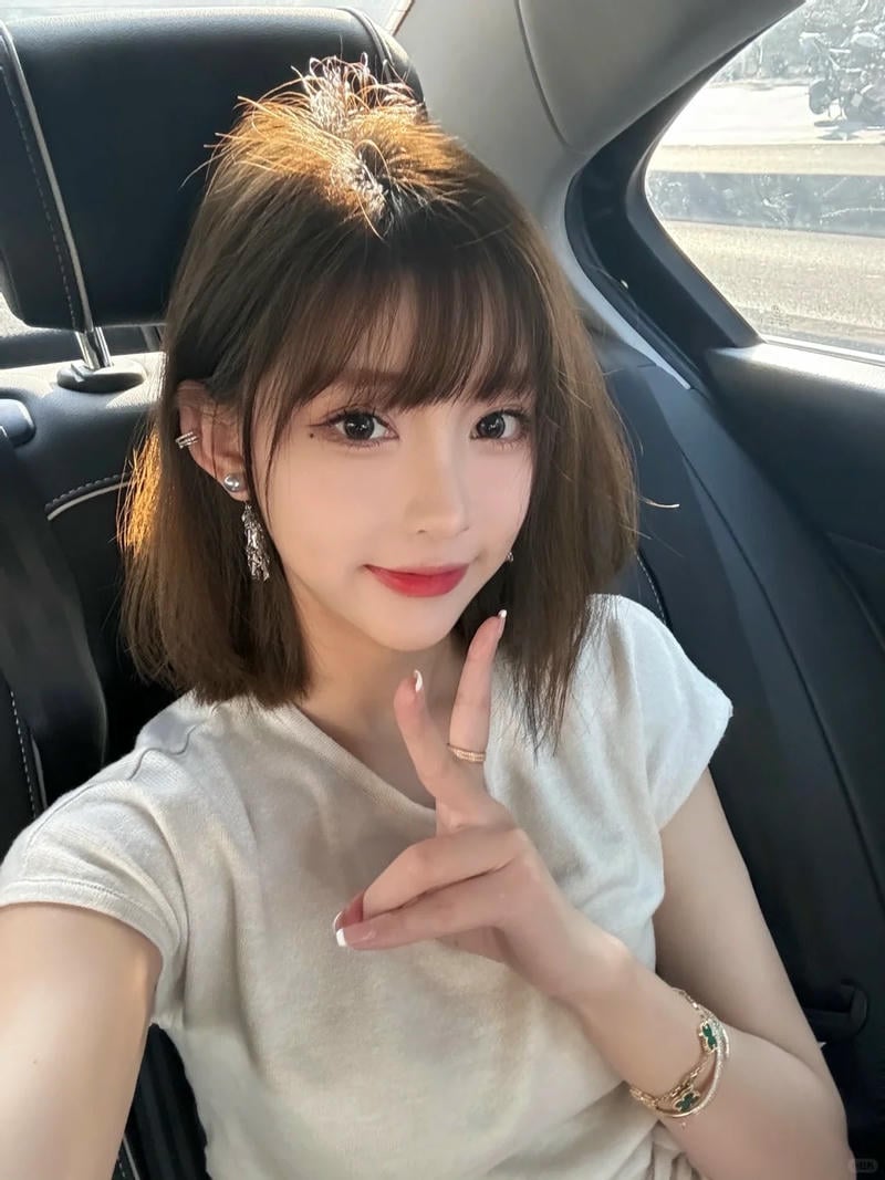 Album hình ảnh gái xinh tóc ngắn đáng yêu mỗi ngày