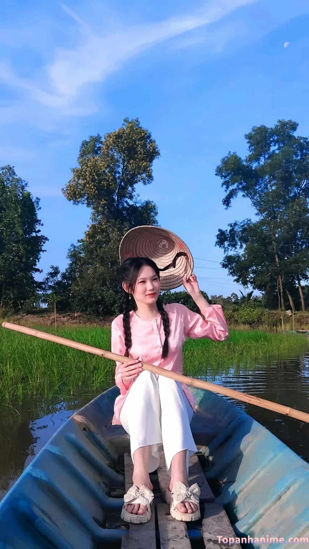 Ảnh gái miền tây chân quê