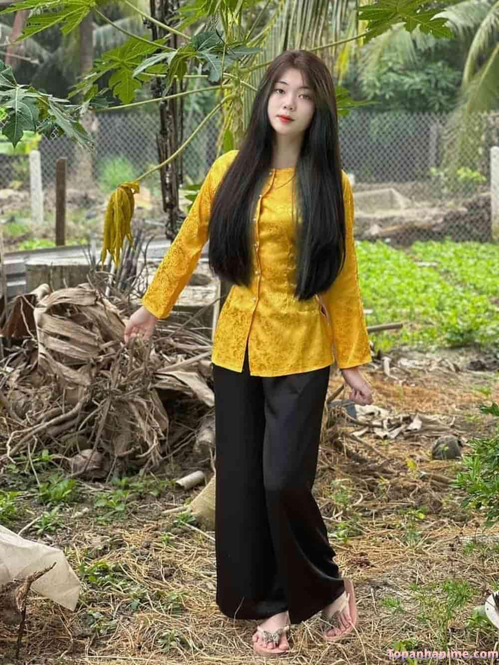 Ảnh gái miền tây cười tươi