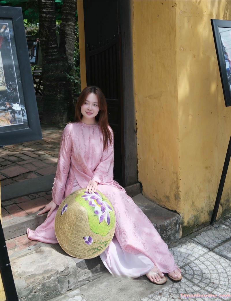 Ảnh gái xinh tóc dài mặc áo dài