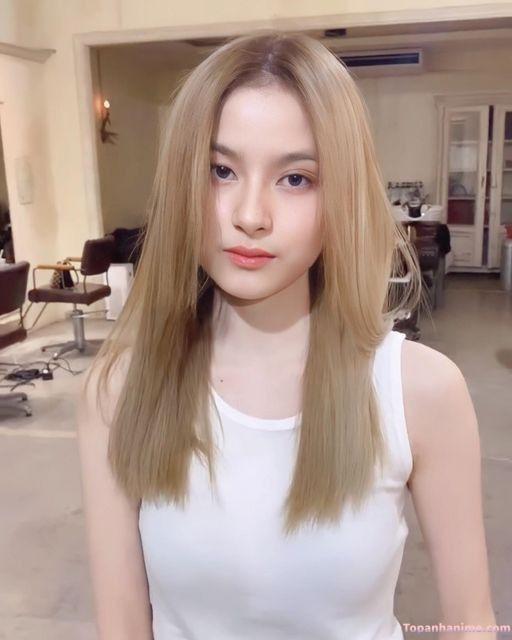 Cô nàng Thái Lan quyến rũ