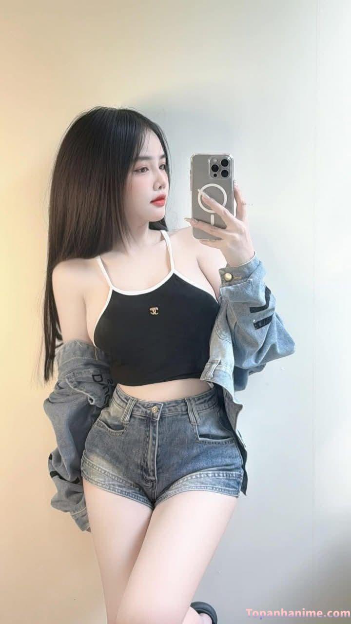 Gái đẹp mặc quần ngắn