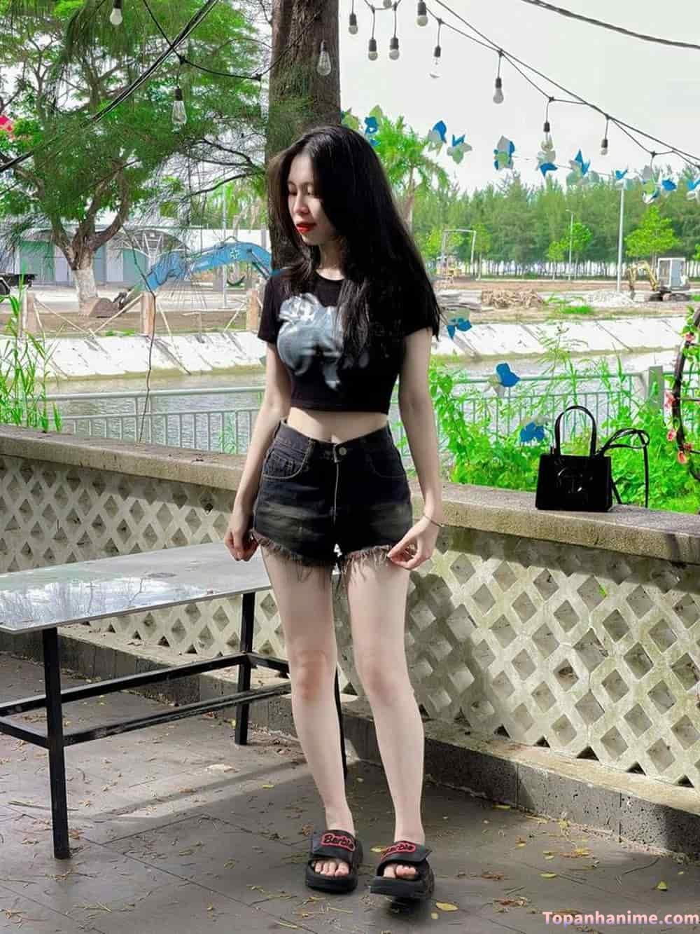 Gái đẹp mặc short ngắn