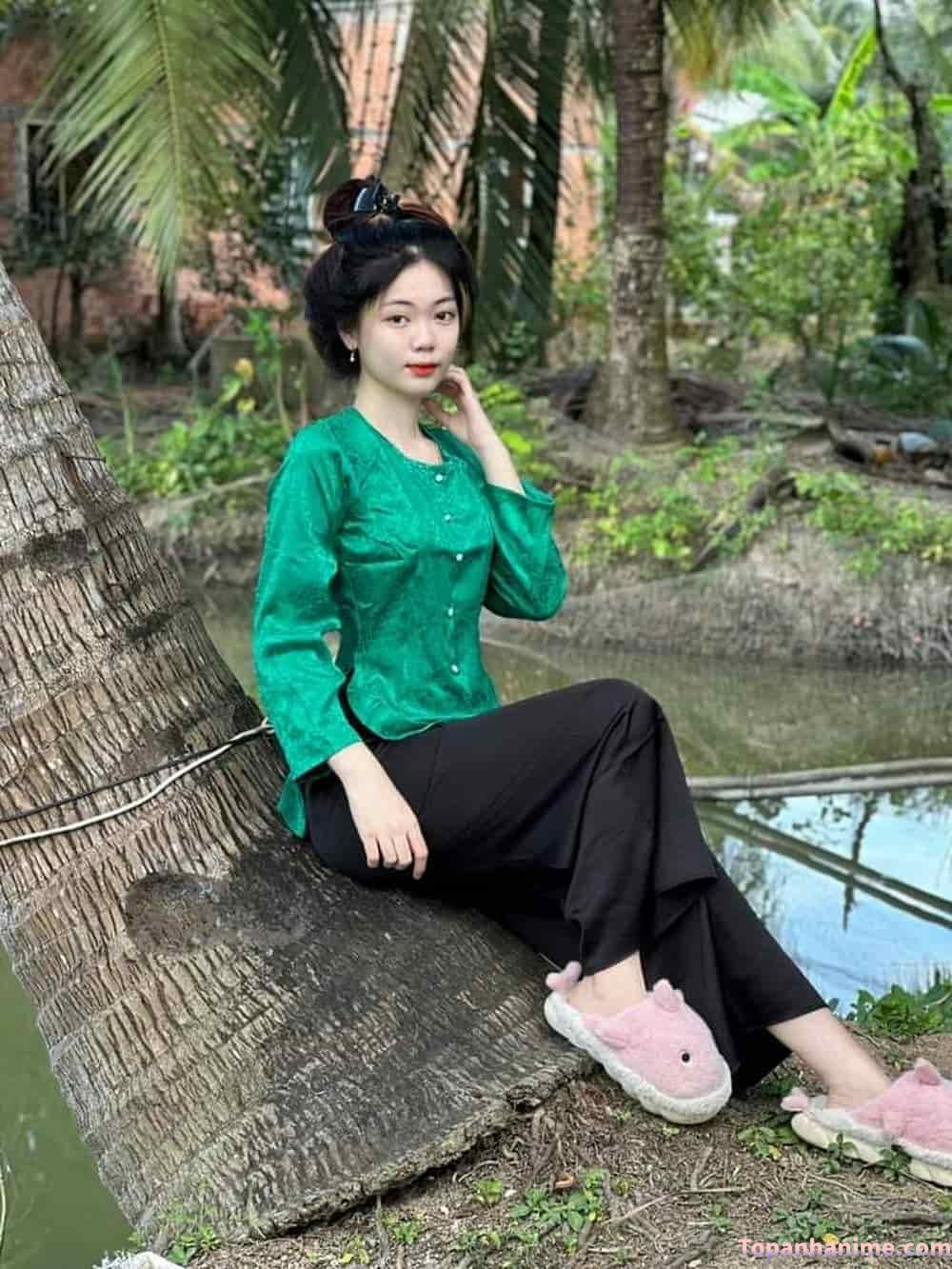 Gái miền Tây dịu dàng