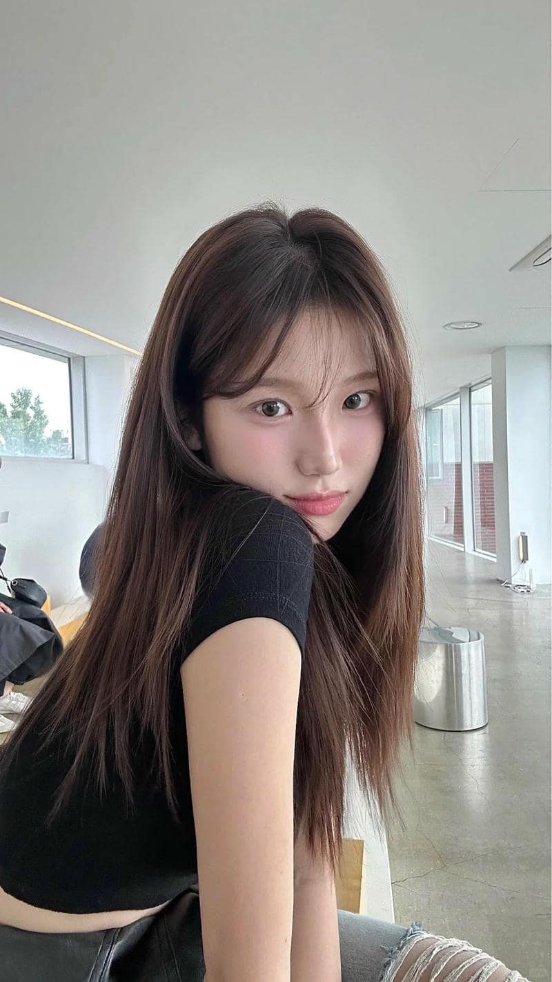 Hình ảnh gái xinh hàn quốc vẻ đẹp nhẹ nhàng