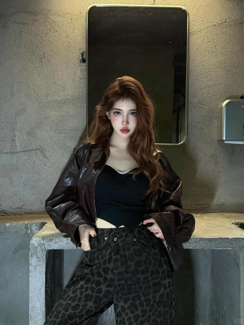 Hình ảnh gái xinh ngầu tạo dấu ấn mạnh