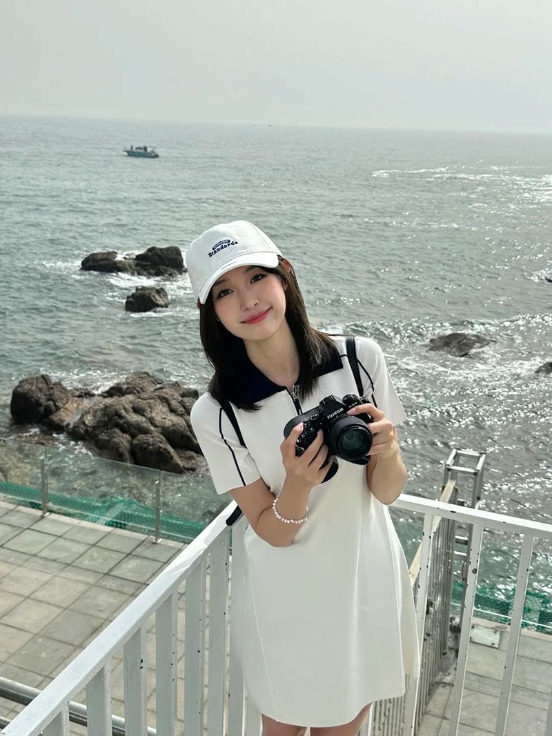 Hình ảnh gái xinh tóc ngang vai 2k3 giản dị