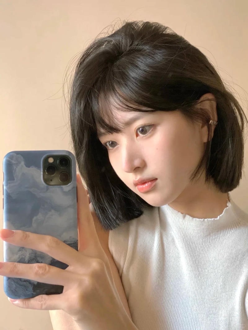 Hình avatar gái xinh tóc ngắn đáng nhớ