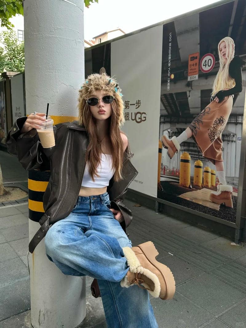 Hình gái xinh ngầu biểu cảm tự tin