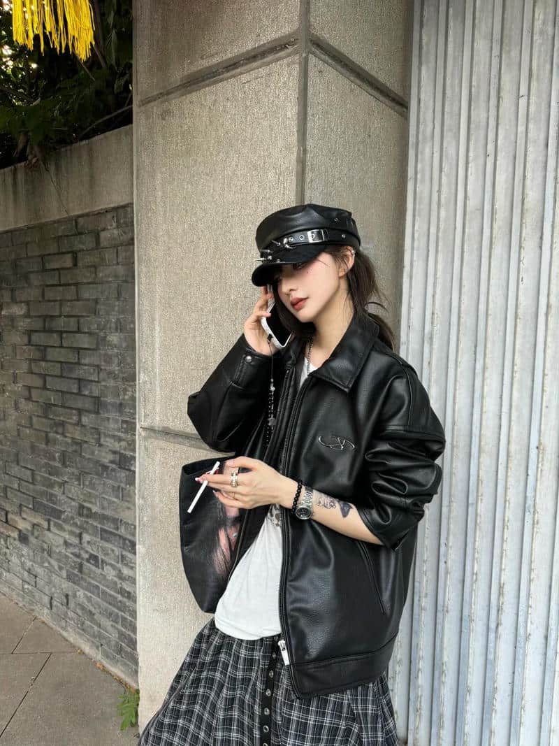 Hình gái xinh ngầu vẻ trẻ trung cá tính