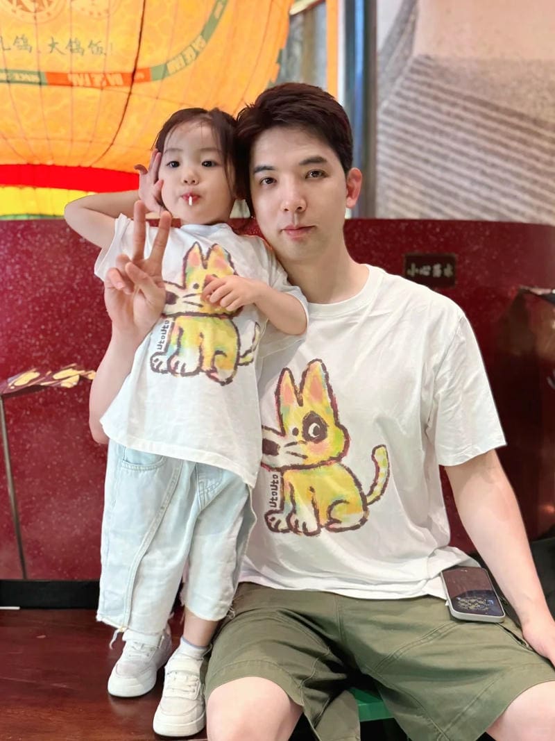 Loạt hình cha và con gái giản đơn