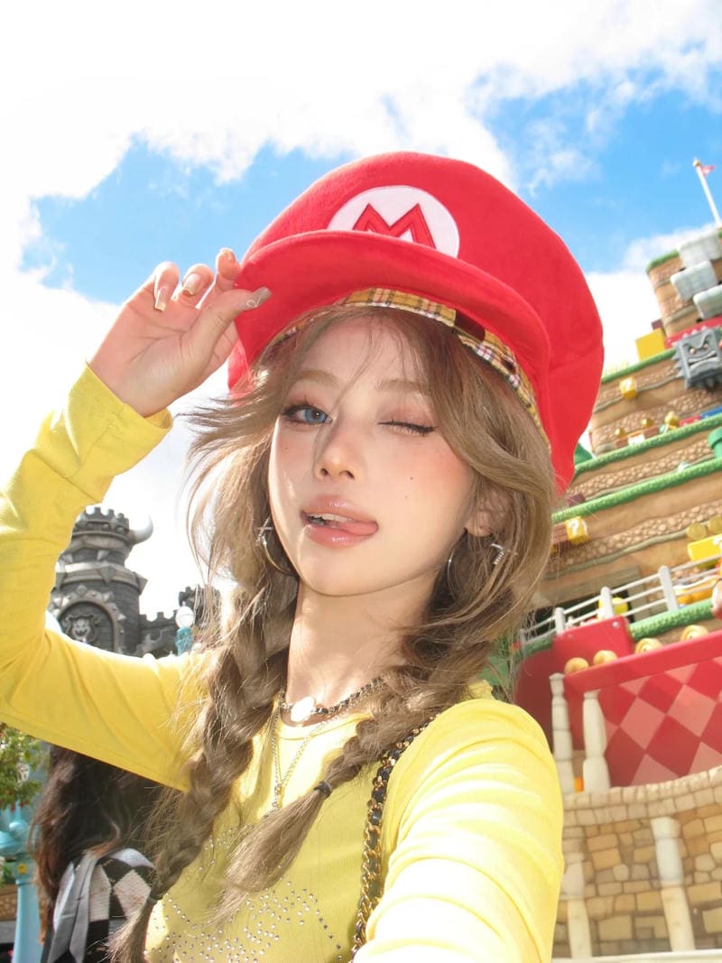 Loạt hình gái tây biểu cảm đa dạng